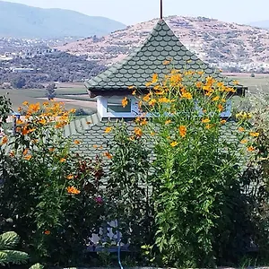 Olive Garden Retreat Otel